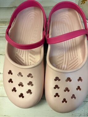 CROCS Disney pink Mary Jane